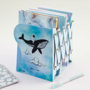 Подставка для книг MESHU «Space Whale», 3 отделения, раздвижная